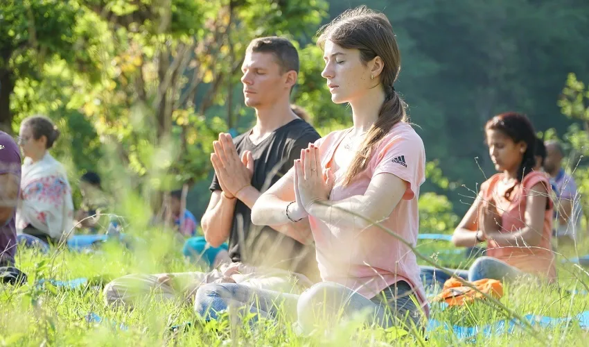 200-hour-yoga-teacher-training-india