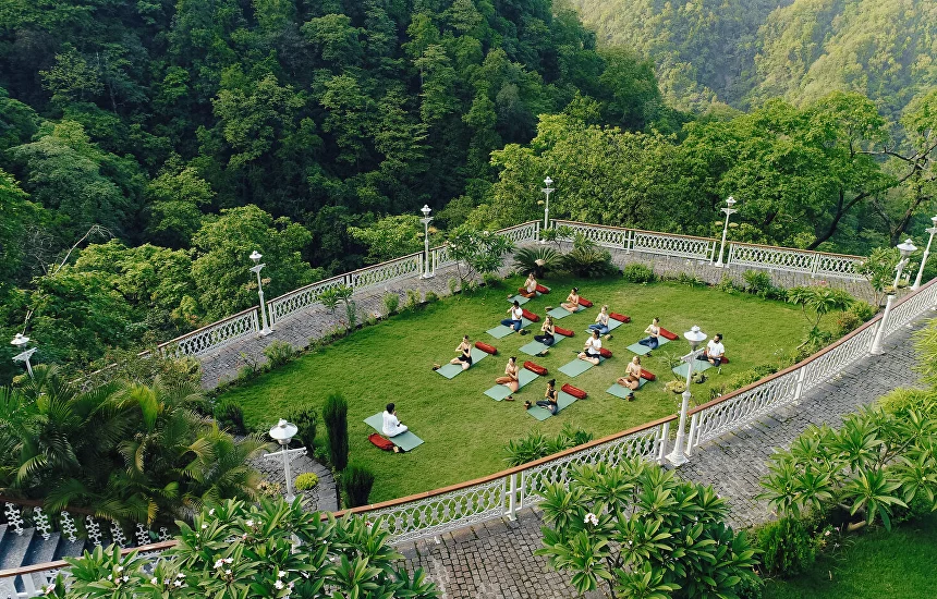 International students attending 50 hour yoga teacher training Rishikesh India